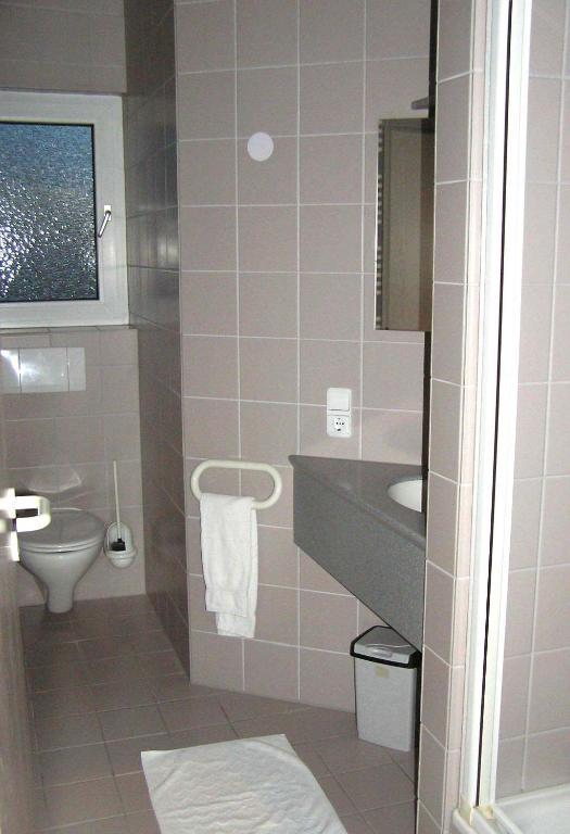 Hotel Pfaffenhof Lich Habitación foto